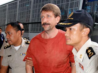 Апелляционный суд Таиланда в пятницу вынес решение об экстрадиции в США россиянина Виктора Бута, обвиняемого в торговле оружием