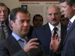Медведев анонсировал скорые перемены в ОДКБ. СМИ заметили, как Лукашенко прятал от него глаза