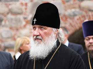 Патриарх Московский и всея Руси Кирилл выступил против нездорового стремления некоторых священнослужителей подниматься по иерархической лестнице
