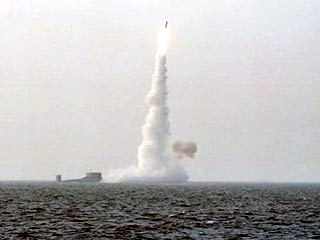 Решение об очередном испытательном пуске стратегической ракеты морского базирования "Булава" будет принято на заседании государственной комиссии, которая соберется 5-7 сентября