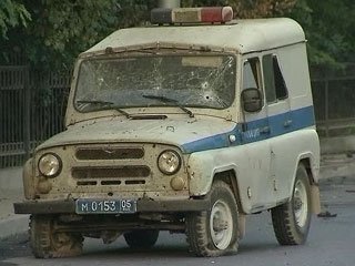 Старшина милиции получил ранения в результате обстрела неизвестными его личного автомобиля в дагестанском селении Батаюрт