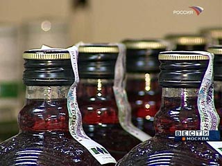 В столице 1 сентября вступило в силу постановление правительства Москвы о запрете продажи алкогольной продукции крепостью выше 15 градусов в вечернее и ночное время - с 22:00 до 10:00