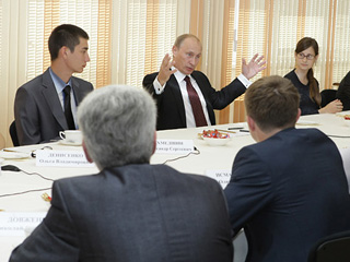 1 сентября Путин провел в одном из научно-образовательных центров Красноярска