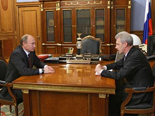Владимир Путин обсудил с министром образования и науки Андреем Фурсенко результаты подготовки к новому учебному году