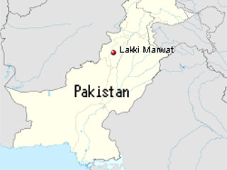 Не менее восьми сотрудников полиции погибли и около 13 получили ранения при взрыве в полицейском участке в городе Лакки Марват на северо-западе Пакистана