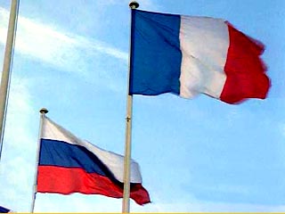 При переговорах между Россией и Францией о покупке для российской армии вертолетоносцев Mistral возникли многочисленные проблемы, которые ставят под угрозу всю сделку