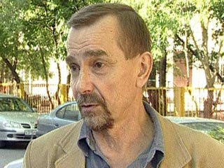Лидер движения "За права человека" Лев Пономарев вышел на свободу после отбытия четырехсуточного ареста