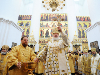 Патриарх Кирилл совершил в Ярославле чин Великого освящения кафедрального Успенского собора