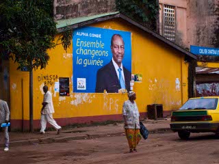 В Гвинее второй тур президентских выборов, который должен был состояться в ближайшее воскресенье, перенесен на более поздний срок