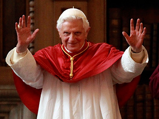 Лондонская полиция освободила шестерых дворников, которые были задержаны в пятницу в связи с возможным заговором против Папы Римского Бенедикта XVI во время его визита в столицу Великобритании