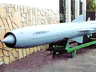 Израиль выразил обеспокоенность намерением  России выполнить контракт по продаже Сирии ракет П-800 "Яхонт". Премьер-министр Биньямин Нетаньяху назвал этот вопрос проблематичным и тревожным. В связи с этим он отметил, что Израиль должен приготовится к ново
