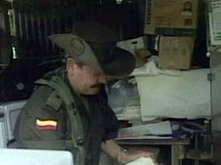 Полиция Колумбии "арестовала" говорящую птицу, которая "работала" осведомителем у наркоторговцев