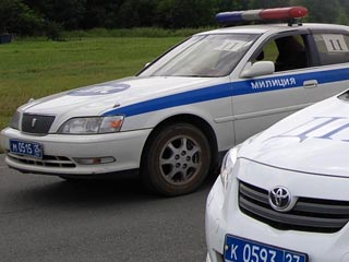 В Приморье водитель иномарки сбил трех человек на переходе и скрылся