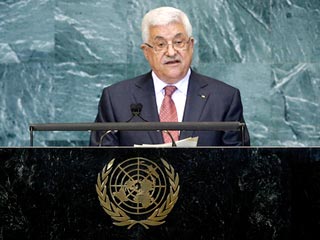 Установление мира между палестинцами и израильтянами напрямую зависит от того, согласится ли Израиль полностью прекратить строительство поселений на оккупированных палестинских территориях. Это накануне дал понять ПНА Махмуд Аббас