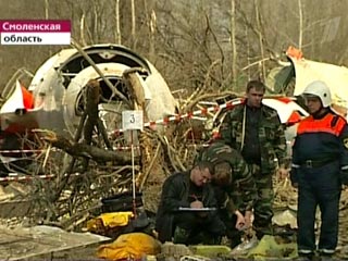 Следователи польской прокуратуры настойчиво продолжают попытки выяснить, кто же все-таки санкционировал посадку президентского Ту-154 в Смоленске 10 апреля сего года