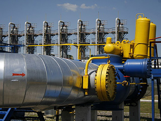 Украина накопила в подземных газовых хранилищах 23 миллиарда кубометров газа, и этого объема достаточно для обеспечения транзита российского газа в Европу и обеспечения потребностей в топливе самой Украины предстоящей зимой