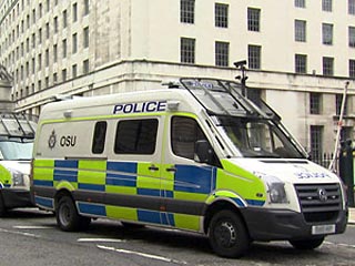 В Британии десятки полицейских проводят обыски в здании министерства обороны страны в связи с утечкой внутренней информации