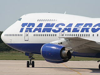 Вторая по объему перевозок авиакомпания в России "Трансаэро" перенесла планы провести IPO с нынешнего года на будущий