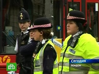 Лондонская полиция провела рейд против банды торговцев людьми. В плену у цыган, приехавших из Румынии, находились более сотни подростков