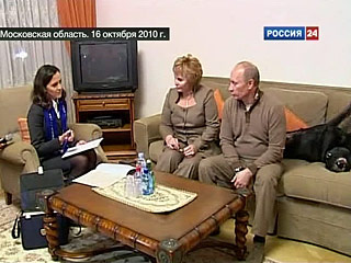 Премьер-министр РФ Владимир Путин и его супруга Людмила приняли участие во Всероссийской переписи населения