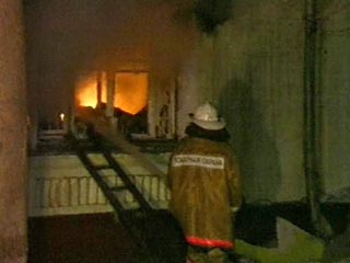Второй крупный пожар за сутки в Омске - в огне погибли восемь человек