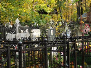 Ресин распорядился создать отдельное кладбище для столичной элиты