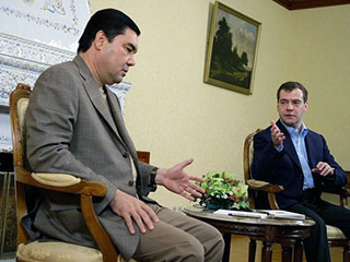 С Президентом Туркменистана Гурбангулы Бердымухамедовым