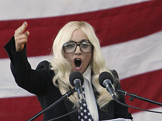 Американская певица Lady Gaga набрала один миллиард просмотров на видеохостинге YouTube