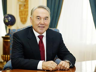 Президент Казахстана Нурсултан Назарбаев собирается на этой неделе посетить Брюссель и Париж, намереваясь укрепить экономические связи богатого ресурсами государства Центральной Азии с Евросоюзом