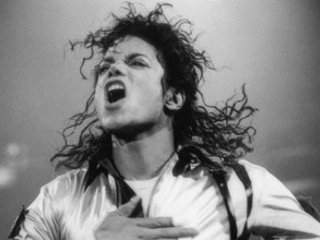 Король поп-музыки Майкл Джексон возглавил ежегодный рейтинг самых успешных в финансовом плане почивших знаменитостей