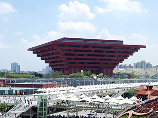 Выручка китайских предприятий от мероприятий, связанных с проведением всемирной выставки в Шанхае, по предварительным подсчетам, составит 12 млрд долларов