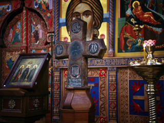Крест преподобного Савватия доступен для поклонения верующих в храме Георгия  Победоносца в Ендове -  московском подворье Соловецкого монастыря