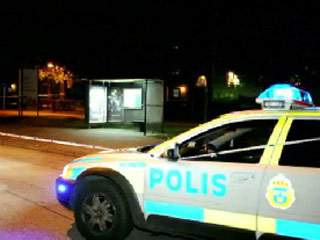 Полиция южной Швеции, расследующая случаи стрельбы по выходцам из других стран в городе Мальме, задержала первого подозреваемого - 38-летнего мужчину, сообщают шведские СМИ со ссылкой на данные полиции