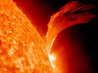 На Солнце зарегистрирована вспышка, которая стала третьей по мощности за последние годы