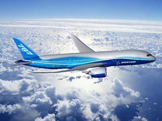 Boeing прекратил испытательные полеты лайнеров Dreamliner из-за ЧП с задымлением 