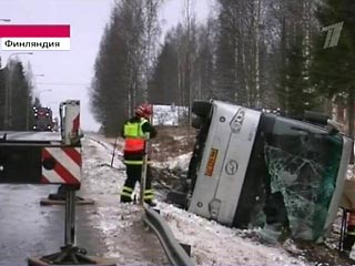 Автобус с российскими туристами попал в ДТП в Финляндии: 20 пострадавших, в большинстве дети