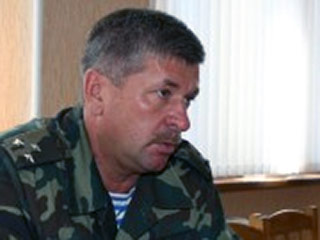 Югоосетинский министр обороны Валерий Яхновец заявил, что вооруженные силы республики будут сбивать все грузинские аппараты, нарушающие, по ее мнению, воздушное пространство