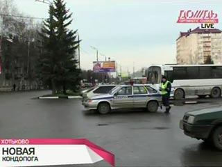 Ситуацию в подмосковном городе Хотьково, который буквально за одну ночь был очищен от всех "нерусских", активно обсуждают пресса и блоггеры