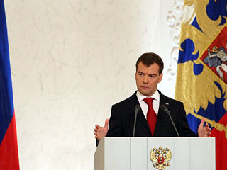Президент РФ Дмитрий Медведев заявил о необходимости серьезной корректировки закона о госзакупках