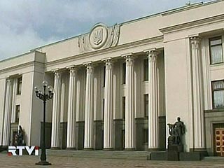Верховная Рады Украины осталась без отопления в связи с задолженностью парламента перед энергоснабжающей компанией "Газ Украины"