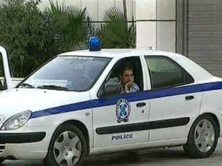 В Греции полиция арестовала 17 членов банды, превращавшей россиянок в проституток
