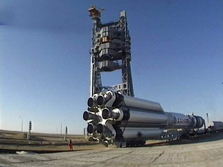 Запуски ракет-носителей "Протон-М" временно приостановлены в связи с неудачным воскресным стартом ракеты