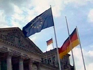 Германия отказалась поддержать расширение программы помощи странам еврозоны, объем которой в настоящее время составляет 750 млрд евро, а также выпуск общих облигаций