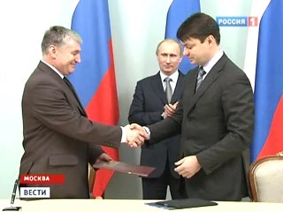 Предприятия Пикалева продлили соглашение о поставках продукции еще на год в присутствии Путина