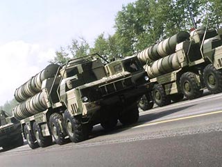 Россия поставит Казахстану зенитно-ракетные системы (ЗРС) С-300