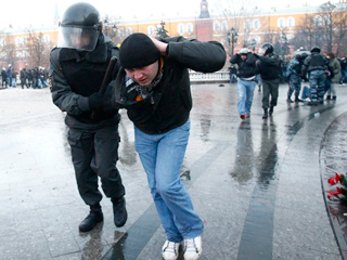 Все задержанные участники беспорядков на Манежной площади в Москве отпущены