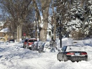 В результате мощного снежного циклона в штатах Висконсин, Миннесота, Мичиган и Индиана погибли 15 человек