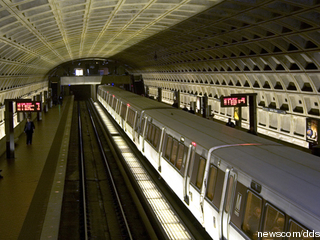 Власти США арестовали жителя штата Вирджиния, который угрожал взрывами в Вашингтоне, в том числе в столичном метро