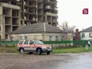 Сотрудники милиции задержали подозреваемого в убийстве женщины и нападении еще на трех человек в частном доме в городе Славянске-на-Кубани