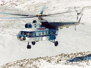 Вертолет Ми-8 авиакомпании "Ямал" разбился в воскресенье при подлете к месторождению Бованенково